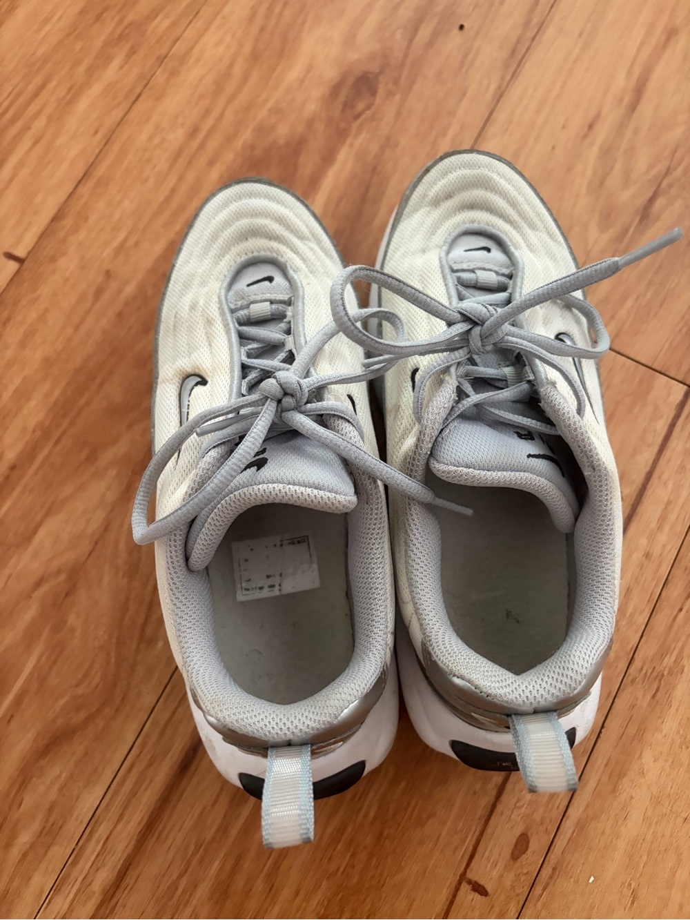 Nike White & Silver Women's Sneakers - Picture 5 of 10